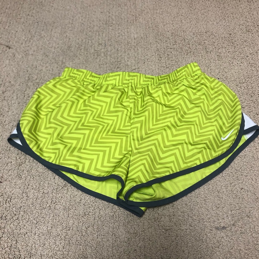 MOVING MAKE OFFER Lime green Nike gym shorts